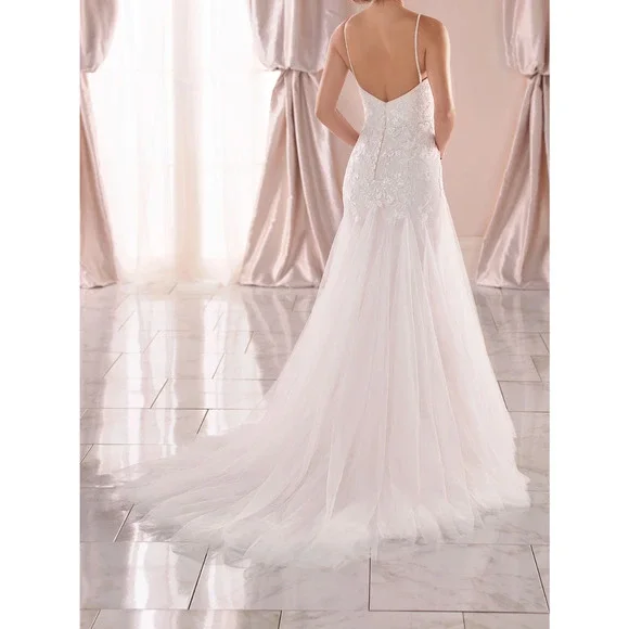 Stella York 6968 Floral Lace Mermaid Wedding Dress w/ Glitter Tulle 12 (SAMPLE) - Picture 2 of 9